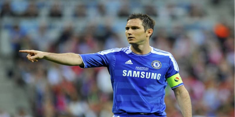 Frank Lampard khoác áo CLB Chelsea